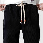 Jitsu - Zeitlose Cordhose für kühle Tage