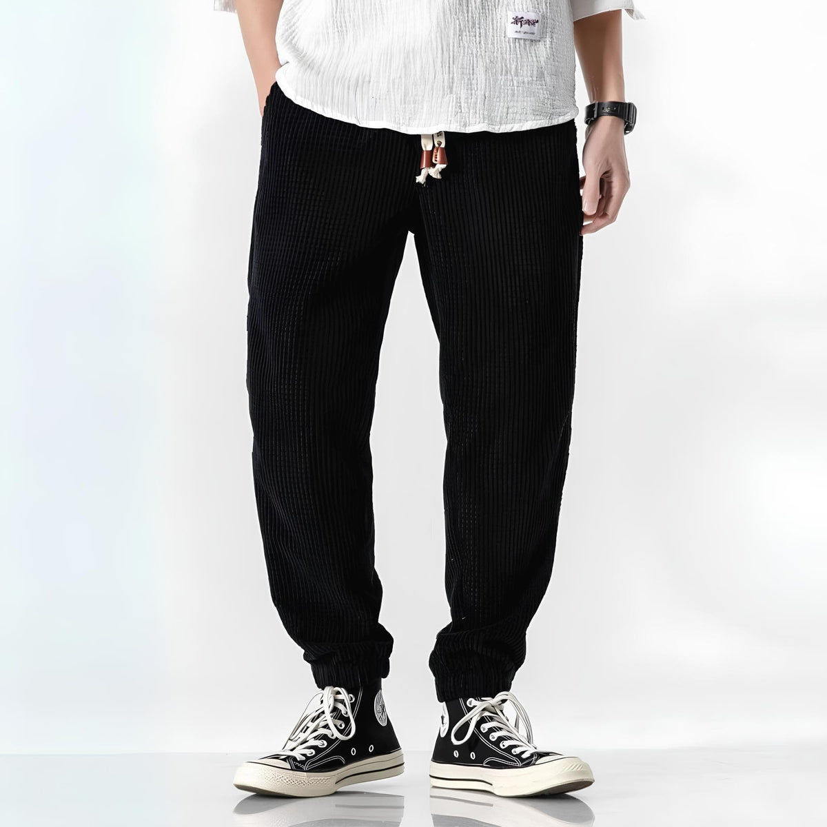 Jitsu - Zeitlose Cordhose für kühle Tage