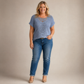 Isabeau Kant Top — Luchtige Elegantie & Verfijnde Details