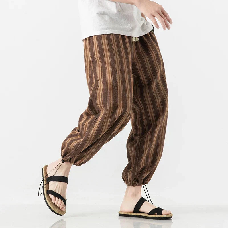 Delaney Tapered Pants – lässige Eleganz für warme Tage