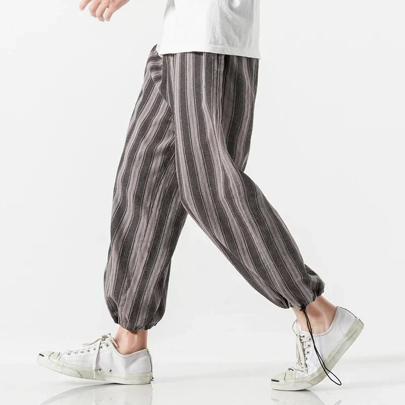 Delaney Tapered Pants – lässige Eleganz für warme Tage