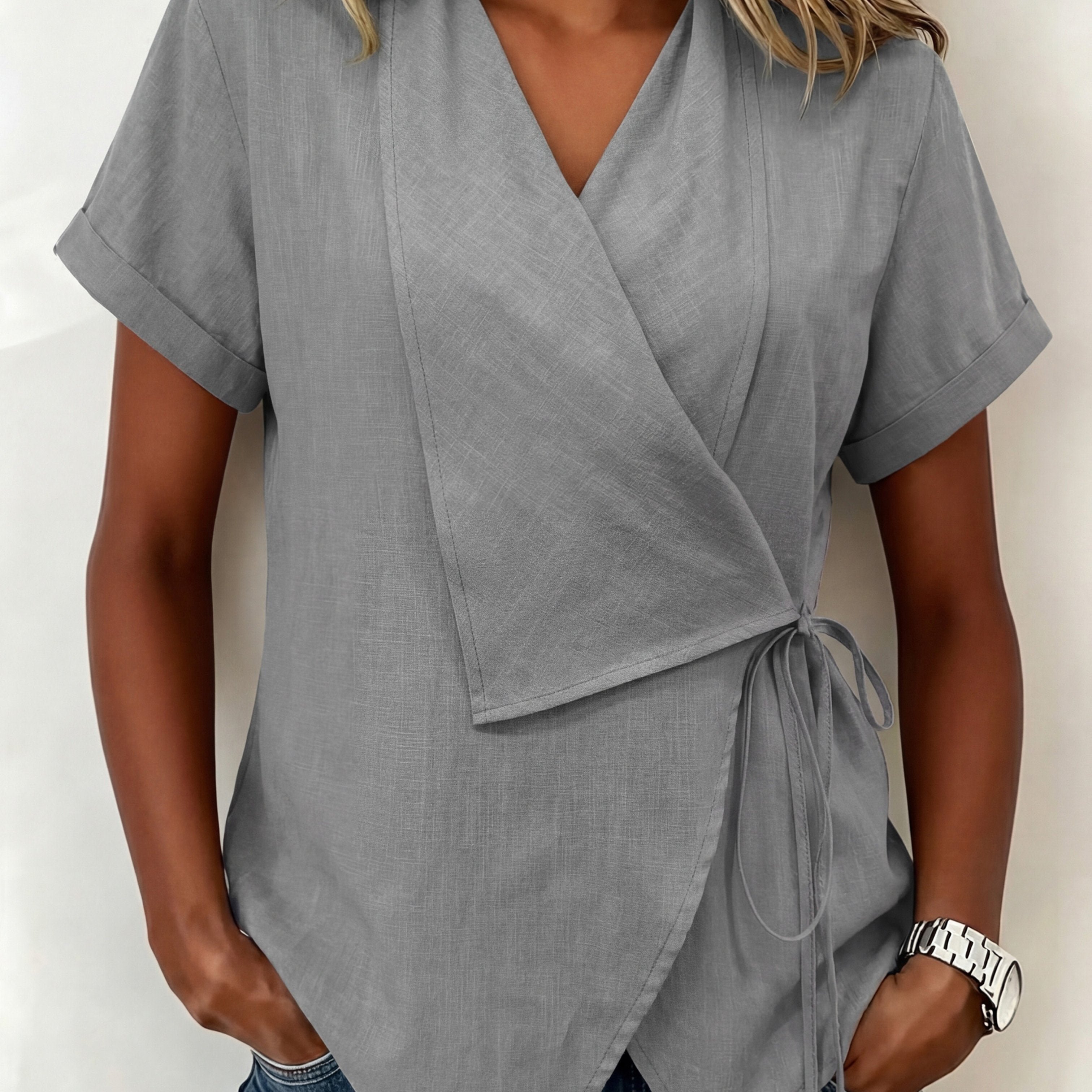 Calyra Wrap Blouse - vormt subtiel en zit comfortabel